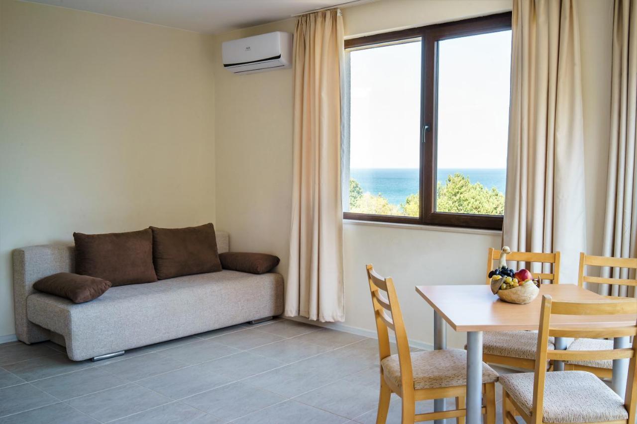 Moreto Seaside Aparthotel Обзор Экстерьер фото