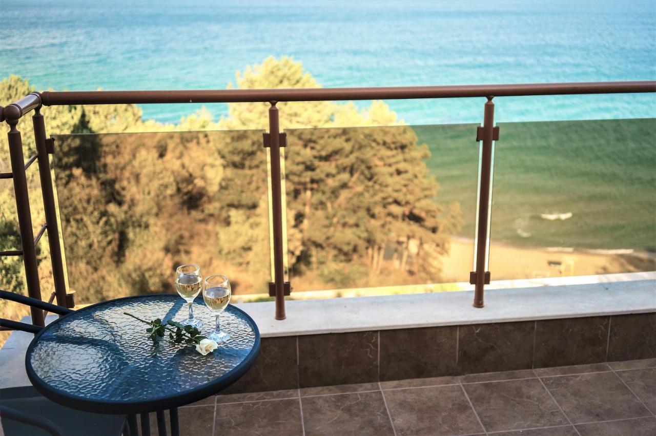 Moreto Seaside Aparthotel Обзор Экстерьер фото